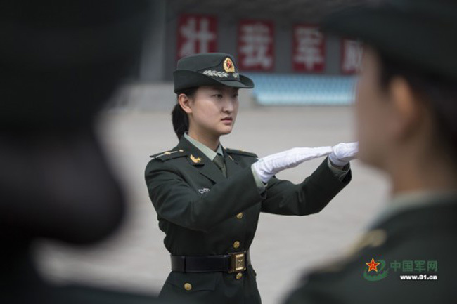 深度解析：中國(guó)人民解放軍儀仗隊(duì)女兵這哪駐地？全攻略探秘與細(xì)節(jié)揭秘