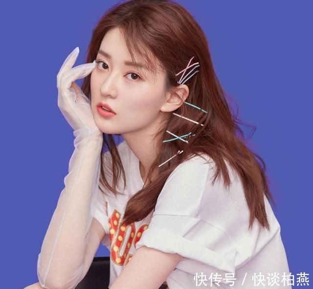 喬欣家庭背景深度解析:探秘?zé)赡粌?nèi)外的人生底色與成長(zhǎng)軌跡