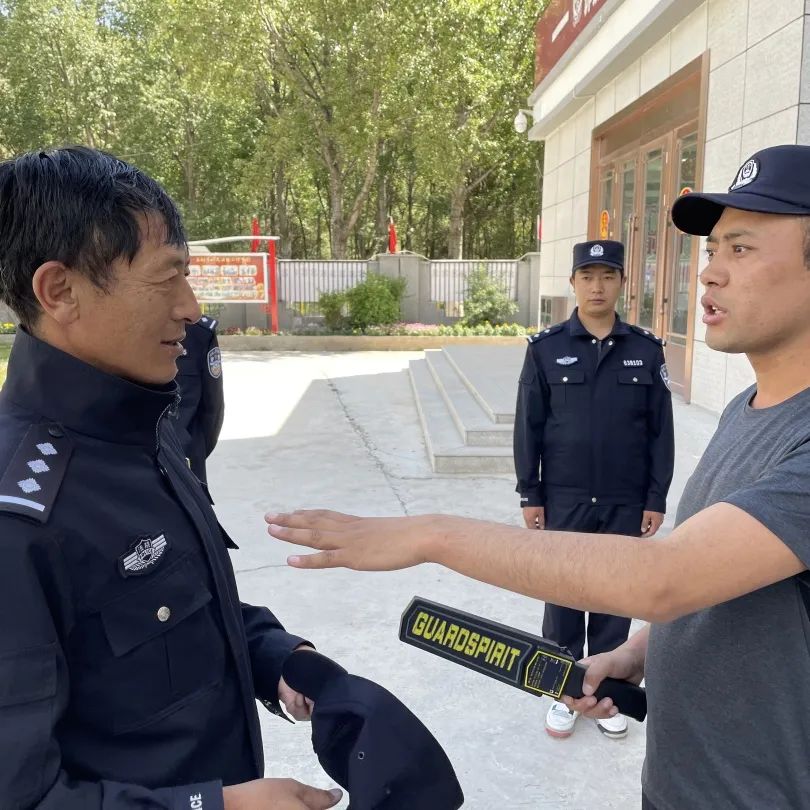 深度解析中國人民武裝警察部隊特種警察學院女生：挑戰(zhàn)與榮耀的全攻略