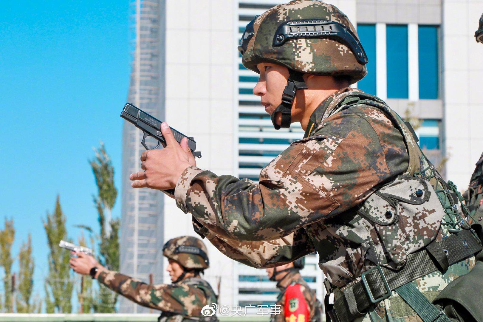探秘武警特警學(xué)院：一場關(guān)于錄取分的時空對話