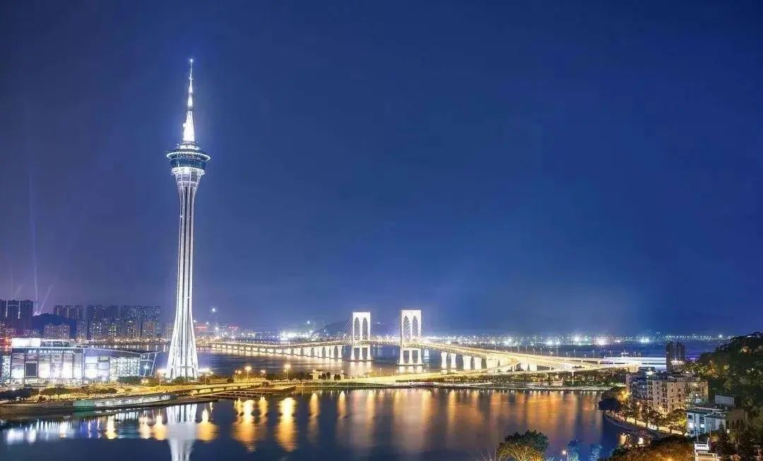 新澳2025澳門(mén)期期準(zhǔn)，探索未來(lái)賭場(chǎng)的機(jī)遇與挑戰(zhàn)，澳門(mén)新澳2025，未來(lái)賭場(chǎng)的機(jī)遇與挑戰(zhàn)探索
