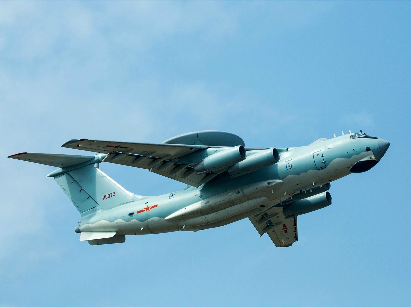 空警200載機(jī):深度解析中國預(yù)警機(jī)核心平臺與戰(zhàn)略意義