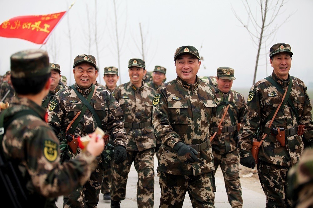 精讀：武警中尉一般多少歲？深度解析軍官年齡與職業(yè)發(fā)展全攻略