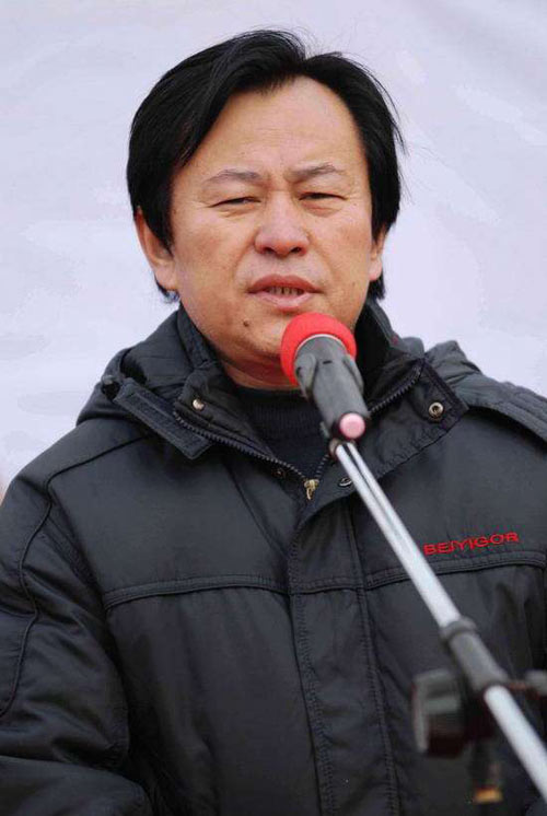深度解析：李念老公個(gè)人多少歲？林和平年齡與背景全揭秘