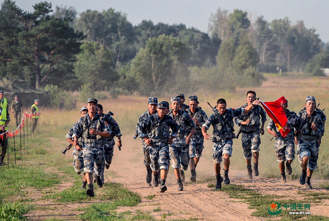 深度解析:空降兵軍9個(gè)旅領(lǐng)導(dǎo)在現(xiàn)代化軍事中的關(guān)鍵作用